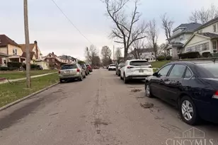 1127 Everett Dr, Dayton, OH 45402 - Photo 3