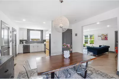 2986 Linwood Avenue, Cincinnati, OH 45208 - Photo 11