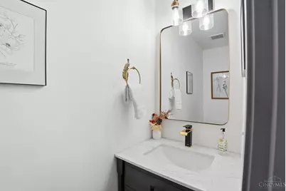 2986 Linwood Avenue, Cincinnati, OH 45208 - Photo 17