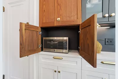 1123 Salisbury Drive, Cincinnati, OH 45226 - Photo 15