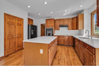 5459 Surrey Court, West Chester, OH 45069 - Photo 13