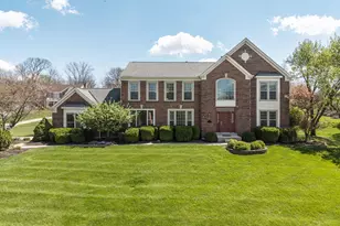 5459 Surrey Ct, West Chester, OH 45069 - Photo 1