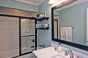 3666 Willowlea Ct, Cincinnati, OH 45208 - Photo 35