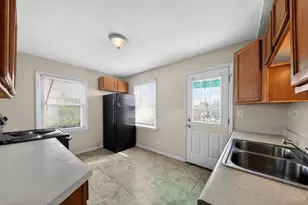 1893 Ashbrook Dr, Cincinnati, OH 45238 - Photo 17