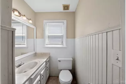 1893 Ashbrook Drive, Cincinnati, OH 45238 - Photo 23