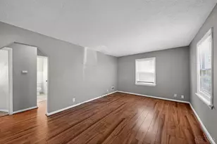 1893 Ashbrook Dr, Cincinnati, OH 45238 - Photo 15