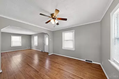 1893 Ashbrook Drive, Cincinnati, OH 45238 - Photo 7