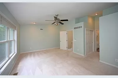 466 Stanley Avenue, Cincinnati, OH 45226 - Photo 19