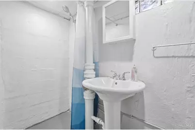 5450 Lawrence Road, Green Township, OH 45248 - Photo 39