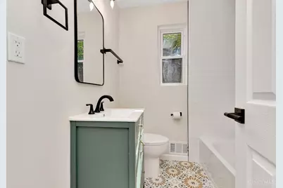 610 Fairbanks Avenue, Cincinnati, OH 45205 - Photo 17