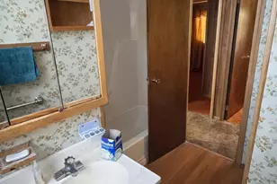 804 Sunrise Dr Dr, Loveland, OH 45140 - Photo 9