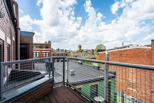 1326 Vine St, Cincinnati, OH 45202 - Photo 13