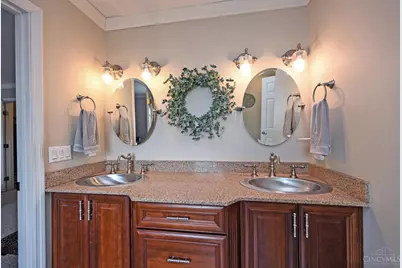 9642 Old Village Drive, Deerfield Township, OH 45140 - Photo 37