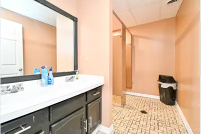 8240 Clara Avenue, Colerain Township, OH 45239 - Photo 17