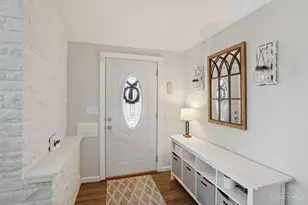 3683 Mantell Ave, Sycamore Township, OH 45236 - Photo 3