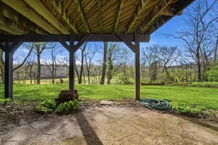 4152 Paxton Woods Dr, Cincinnati, OH 45209 - Photo 47