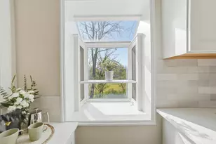 4152 Paxton Woods Dr, Cincinnati, OH 45209 - Photo 13