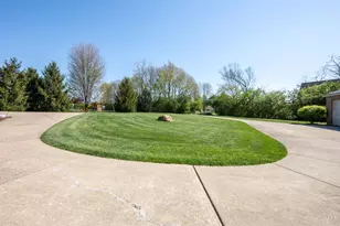 7103 Linn Ln, Liberty Township, OH 45044 - Photo 13