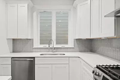 3119 Hackberry Street, Cincinnati, OH 45207 - Photo 7