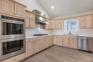 177 Kings Way, Union Township, OH 45036 - Photo 9