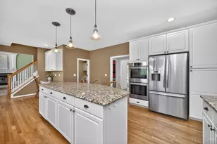 1308 Woodlake Ct, Miami Township, OH 45140 - Photo 15