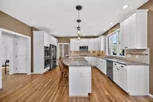 1308 Woodlake Ct, Miami Township, OH 45140 - Photo 17