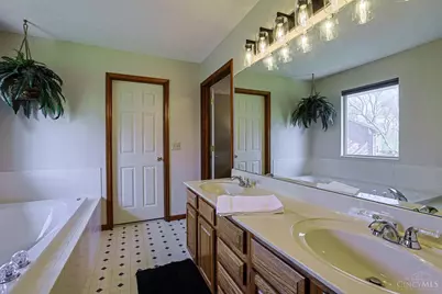 5644 Quapaw Court, Liberty Township, OH 45011 - Photo 27