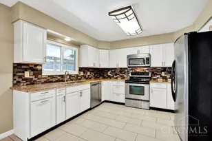 5790 Observation Ct, Miami Township, OH 45150 - Photo 19