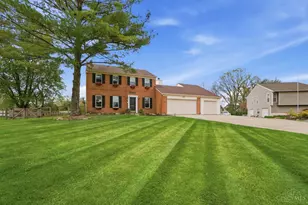 921 Briarwood Ct, Mason, OH 45040 - Photo 3