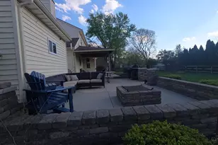 921 Briarwood Ct, Mason, OH 45040 - Photo 3