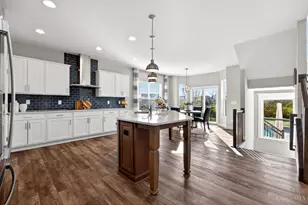 9460 W Meadow Dr, West Chester, OH 45069 - Photo 13