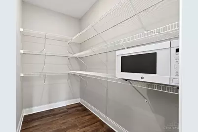 9460 W Meadow Drive, West Chester, OH 45069 - Photo 19
