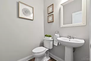 9460 W Meadow Dr, West Chester, OH 45069 - Photo 11