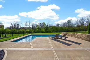 9460 W Meadow Dr, West Chester, OH 45069 - Photo 57