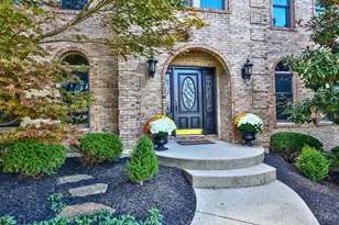 8794 Eagle Ridge Dr, West Chester, OH 45069 - Photo 5