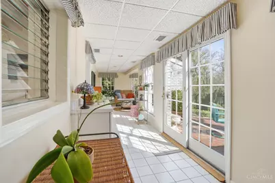 151 Ritchie Avenue, Wyoming, OH 45215 - Photo 47