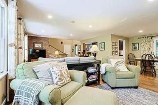200 Brocdorf Dr, Wyoming, OH 45215 - Photo 9
