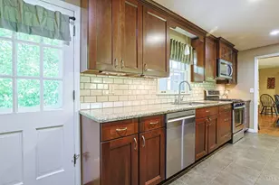 200 Brocdorf Dr, Wyoming, OH 45215 - Photo 15
