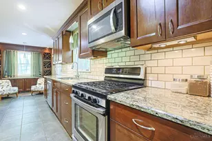 200 Brocdorf Dr, Wyoming, OH 45215 - Photo 13