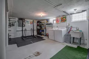 6620 Britton Ave, Cincinnati, OH 45227 - Photo 29