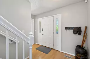 999 Carson Dr, Lebanon, OH 45036 - Photo 3