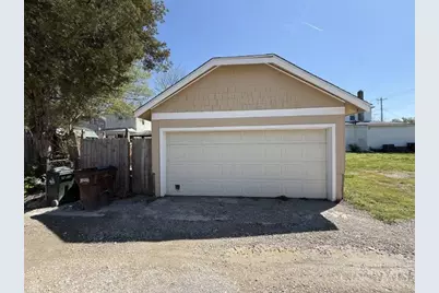 1681 Kahn Avenue, Hamilton, OH 45011 - Photo 5