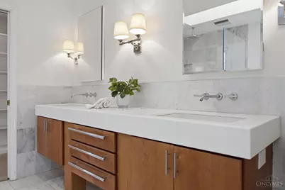 2750 Lower Grandin, Cincinnati, OH 45208 - Photo 33