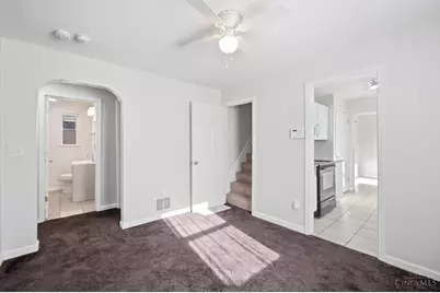 3962 Standish Avenue, Cincinnati, OH 45213 - Photo 5