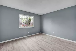 1034 W Kemper Rd, Forest Park, OH 45240 - Photo 27