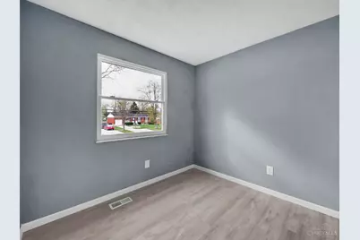 1034 W Kemper Road, Forest Park, OH 45240 - Photo 23