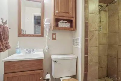 7845 Livingston Road, Cincinnati, OH 45247 - Photo 33