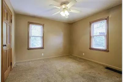 7845 Livingston Road, Cincinnati, OH 45247 - Photo 21