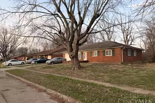 325 Stubbs Dr, Trotwood, OH 45426 - Photo 3