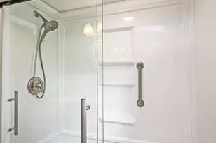 8703 Vicbarb Ln, Anderson Township, OH 45244 - Photo 17